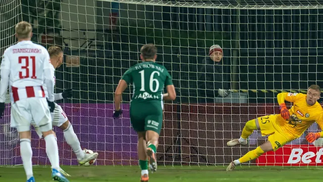 Pogoń Grodzisk Mazowiecki - Śląsk Wrocław 2:2. Remis na własne życzenie (RELACJA)