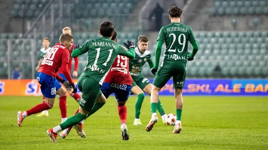 Śląsk Wrocław - Raków Częstochowa 1:2. Ambitna gra Śląska w Pucharze Polski. (RELACJA)