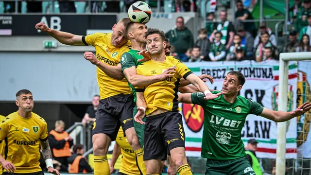 Śląsk - GKS Katowice 0:2. Goście z lepszym humorem na święta (RELACJA)