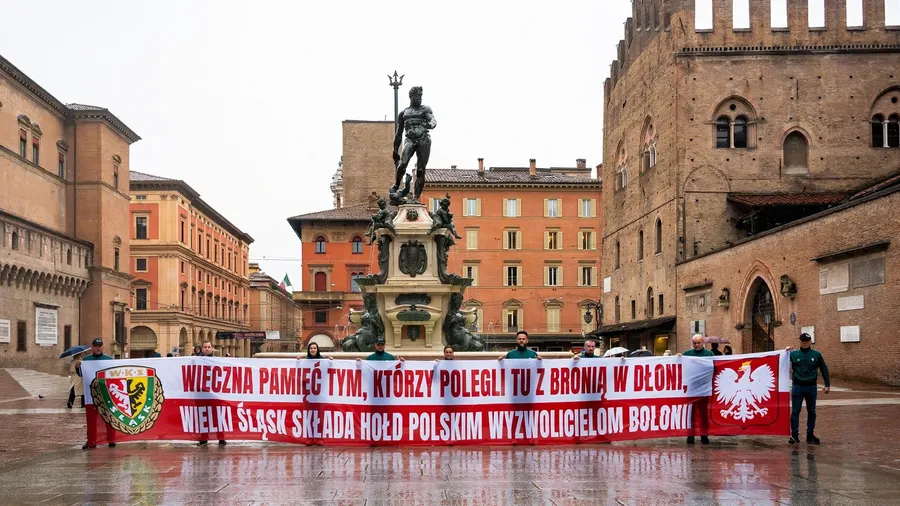 Kibice Śląska oddali hołd polskim wyzwolicielom Bolonii