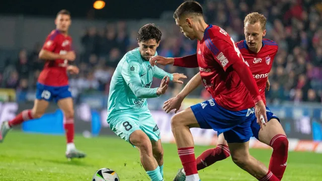 Raków Częstochowa - Śląsk 3:0. Trójkolorowi wypunktowani przez lidera (RELACJA)
