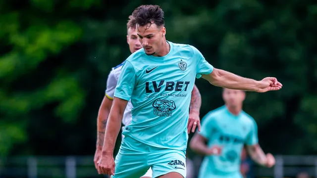 Napastnik Śląska wymusza transfer? Bez zgody klubu opuścił zgrupowanie