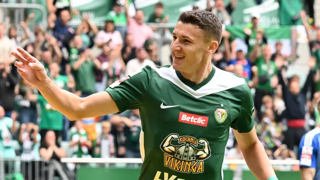 Banaszak o kulisach transferu do Śląska: Pomyślałem, że to taki klub, w którym mogę grać w I lidze
