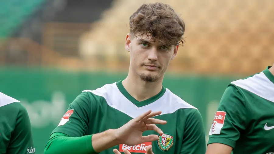 Rosiak czeka na debiut w Śląsku. ''Nie możemy wywierać na nim presji''