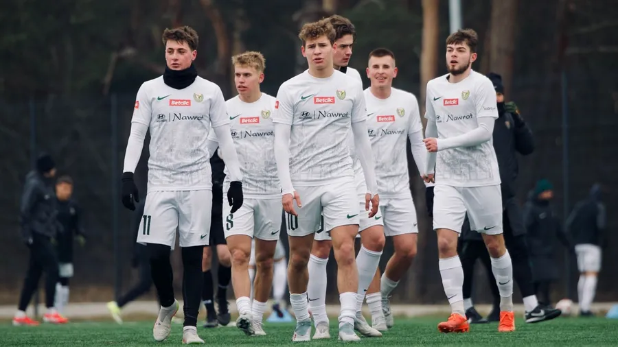 REZERWY: Barycz Sułów - Śląsk II Wrocław. Głowa Hawryłenki nie wystarczyła. Remis w Sułowie (RELACJA)