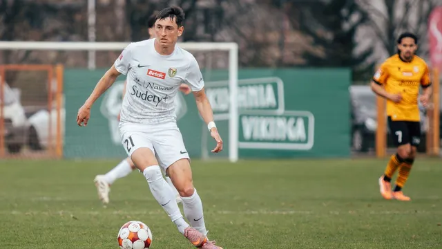 OFICJALNIE: Oskar Wojtczak przenosi się do ligowego rywala rezerw