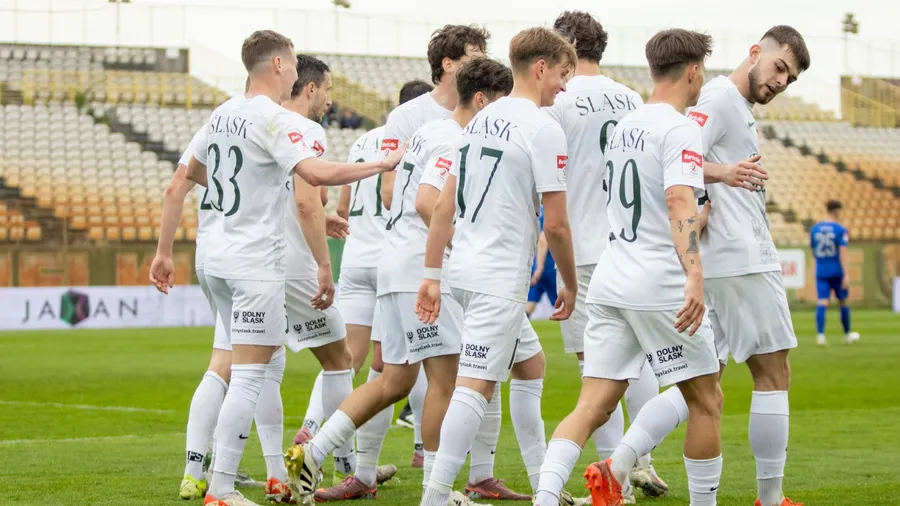 REZERWY: Śląsk II Wrocław - Unia Skierniewice 2:0 Lider pokonany! (RELACJA)