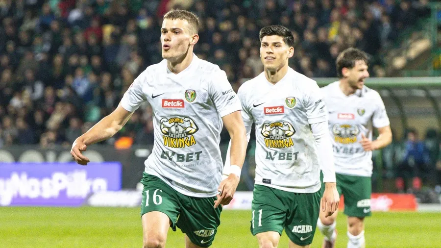 Gol wychowanka smakuje podwójnie. Kurowski udowadnia swoją wartość