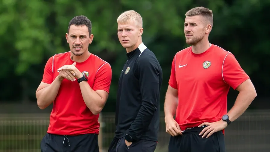 Kacper Walczyk - pierwszy od lewej, Łukasz Anklewicz - pierwszy od prawej