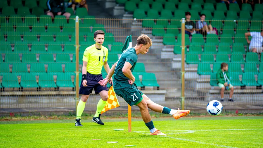 Wołczek podczas sparingu z Chrobrym Głogów, w którym rozegrał 45 minut