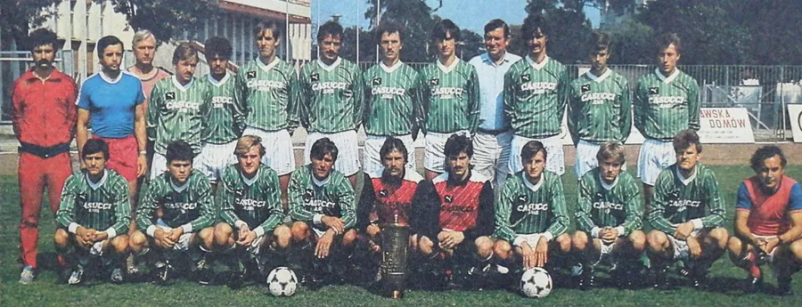 źródło: slowfoot.pl/retro-slask-wroclaw-1987/